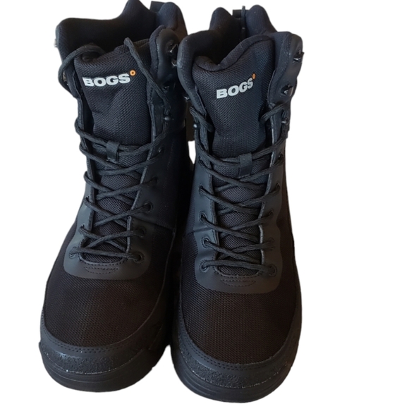 Bogs Black Snow Boots Mens Winter Outdoor Waterproof NEW - Picture 2 of 8